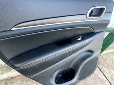 Orig Jeep Grand Cherokee IV WK2 Türverkleidung hinten links 5LL811X9AB schwarz – Produktansicht 4