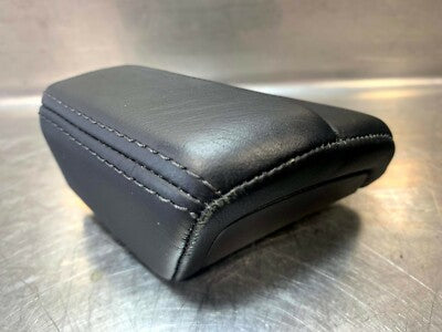 Porsche Panamera 970 Abdeckung Armlehne Ecke Hinten Re Schwarz 97055549801 A11 – Produktansicht 1