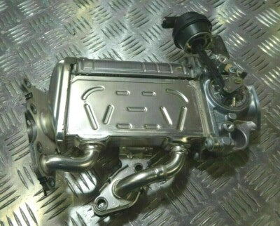 Original Mercedes-Benz W213 W205 2018 220 200 CDI Abgaskühler A6541407600 – Produktansicht 1