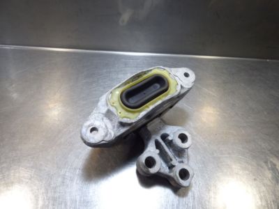 Opel Astra J 1.7 CDTI Motorhalter ORIGINAL gebraucht - 13248546 – Produktansicht 3