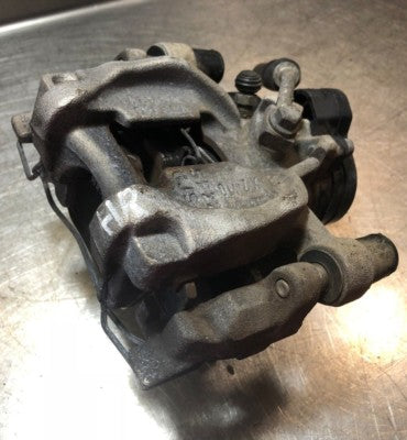 Audi A3 8V VW Golf Bremssattel elektrisch Parkbremse hinten rechts 5Q0615406DB – Produktansicht 3