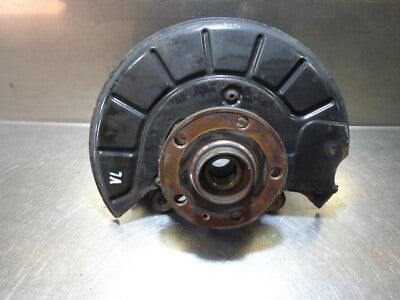 AUDI Q3 8U VW Skoda Radnabe Vorne Links * ORIGINAL gebraucht - Achsschenkel – Produktansicht 1