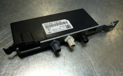 Porsche Panamera 970 Antennenverstärker 97064710801 Rechts Fahrzeug Antenne – Produktansicht 1