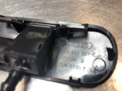 Audi A3 8V 8V1 Left Washer Nozzle 8V5955987E Waschwasserdüse Links gebraucht - Original – Produktansicht 3