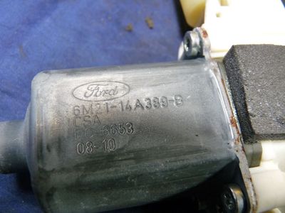 Ford Mondeo MK4 Ghia Bj.:2008 Fensterhebermotor vorne rechts 6M2114A389B – Produktansicht 3
