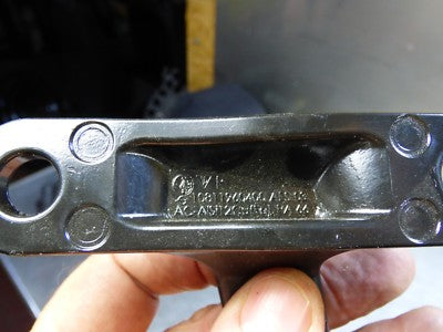 Porsche Boxster 981 991 911 Verdeck Zentrierzapfen rechts 99156160600 – Produktansicht 3