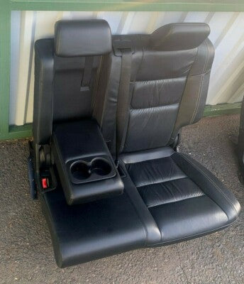 Jeep Grand Cherokee IV WK2 2015 Leder Sitze Hinten Links in schwarz TOP ZUSTAND – Produktansicht 3