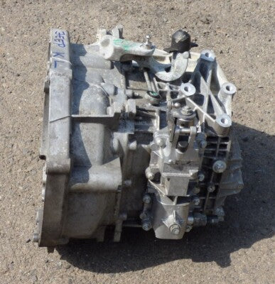 Jeep KL 2.0 MTJ 75TKm Diesel 140 PS 6 Gang Getriebe Schaltgetriebe ORIGINAL gebraucht - Cherokee – Produktansicht 2