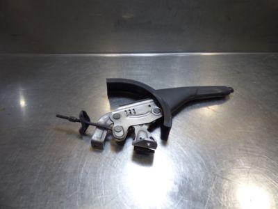 Seat Ibiza 1.4 16V 6J 6Q0711303AK / 6Q0 711 303 AK ORIGINAL gebraucht - Handbremshebel – Produktansicht 1
