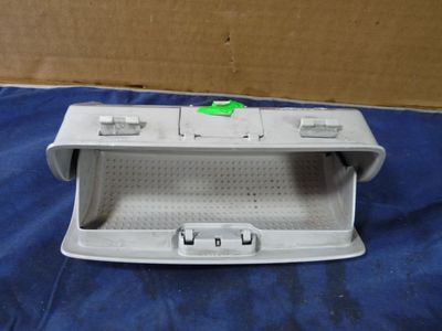 VW Passat 3C, 1K0868837C / 1K0 868 837 C ORIGINAL gebraucht - Ablagefach – Produktansicht 2