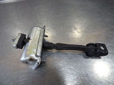 Opel Corsa D 1.3 CDTI Türfangband vorne ORIGINAL gebraucht - 13180682 – Produktansicht 2