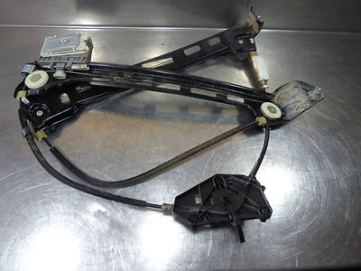 VW Passat CC 3C ohne Motor vorne links 3C8837461J ORIGINAL gebraucht - Fensterheber – Produktansicht 2