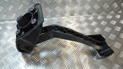 Alfa Romeo Stelvio Q4 2.2 JTD Bremsen Pedal Bremspedal 50539874 – Produktansicht 2