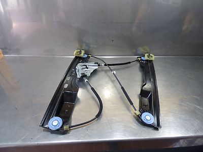 Opel Astra J 1.7 CDTI Fensterheber vorne links ohne Motor 13350757 – Produktansicht 2