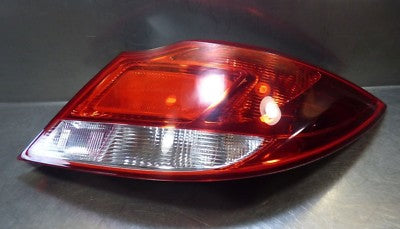 Opel Insignia 2.0 CDTI -- Rückleuchte rechts 13279624 – Produktansicht 1