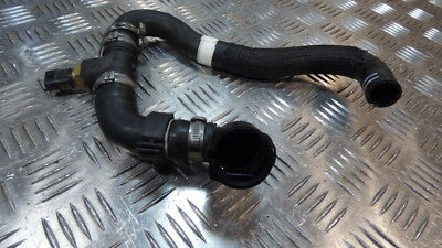 Alfa Romeo Stelvio Q4 2.2 Diesel 2021 Kühlwasserschläuch schlauch mit sensor – Produktansicht 1