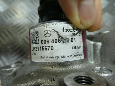 Mercedes W204 C220 CDI 125KW OM651 Servopumpe Lenkhgelfpumpe Pumpe A0064661501 – Produktansicht 3