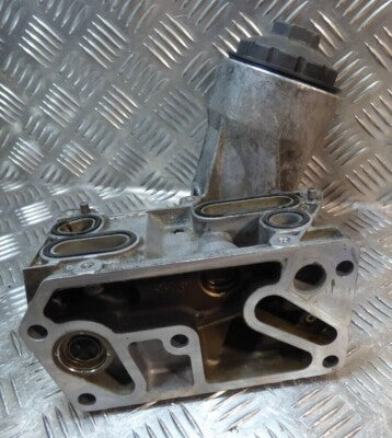 VW Transporter T5 2.5 TDI AXD Ölfiltergehäuse Ölfilterhalter ORIGINAL gebraucht - 070115389E – Produktansicht 1