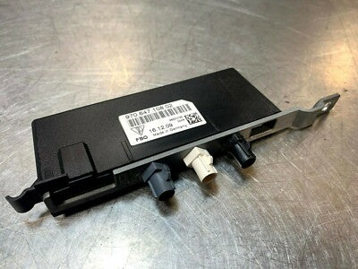 Porsche Panamera 970 4S TURBO GTS Antennenverstärker PCM2 PCM3 R 97064710802 – Produktansicht 1