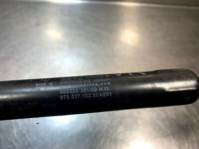 Porsche Panamera 970 Original Türbremse Vorne Rechts 97053715200 – Produktansicht 2