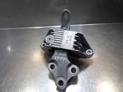 Opel Astra J Sports Tourer 1.7 CDTI Motorhalter vorne links ORIGINAL gebraucht - 13248546 – Produktansicht 1