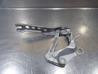 Skoda Superb 1.9 TDI Scharnier Motorhaube rechts 3T0823302B / 3T0 823 302 B – Produktansicht 2