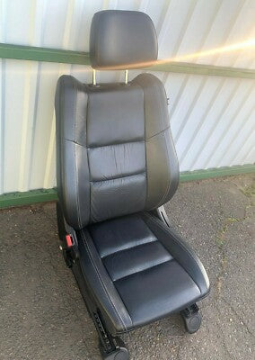Jeep Grand Cherokee IV WK2 2015 Leder Sitze Vorne Links in schwarz TOP ZUSTAND ! – Produktansicht 2