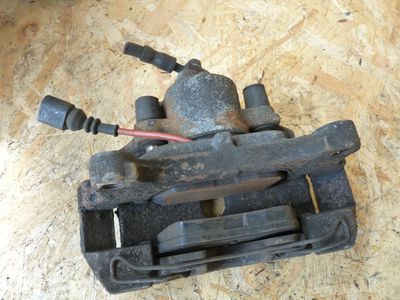 VW PASSAT 3C Bremssattel vorne rechts 581DE – Produktansicht 3
