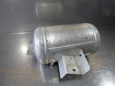 VW Phaeton 3.0 TDI V6 Druckspeicher Luftfederung 3D0616201 / 3D0 616 201 – Produktansicht 1