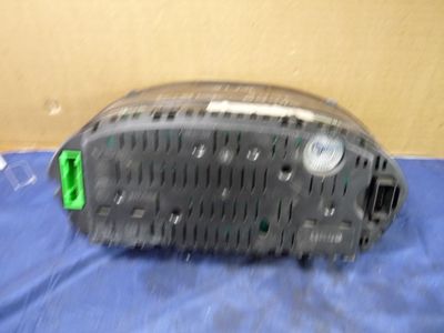 Skoda Fabia 6Y 1.2 Tacho Kombiinstrument 6Y0920861M / 6Y0 920 861 M – Produktansicht 2