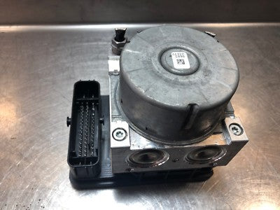 Audi A3 8V 8V1 ABS Hydraulikblock Steuergerät ESC 5Q0614517CG – Produktansicht 2