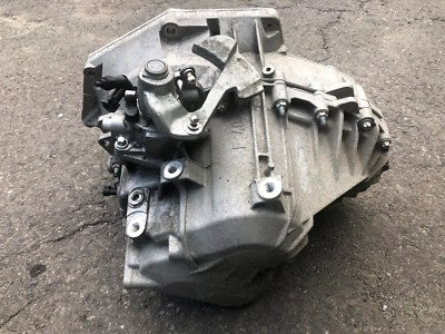 OPEL 2.0 CDTI F40 6 Gang Getriebe 94000 km A20DT A20DTE A20DTH * ORIGINAL gebraucht - INSIGNIA – Produktansicht 3