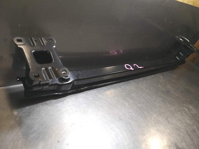 Audi Q2 GA Stoßstangenträger Träger Stoßstange hinten 81A807309 NEUWERTIG – Produktansicht 3