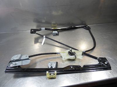 VW CADDY III (2K) 2.0 SDI Fensterheber ohne Motor vorne links 2K1837751 HH – Produktansicht 1