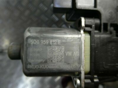 Skoda Octavia 3 5E 5E5 2018 hinten rechts 5Q0959812E ORIGINAL gebraucht - Fensterhebermotor – Produktansicht 4