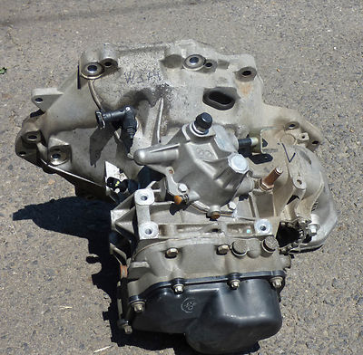 Opel Corsa D Tigra B 1.3 CDTi 5 Gang F17 W374 Z13DTJ ORIGINAL gebraucht - Getriebe – Produktansicht 3