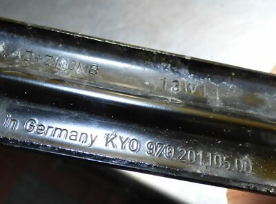 Porsche PANAMERA 970 Tankhalter Tank Halter SATZ 97020110900 97020110500 3 stück – Produktansicht 2
