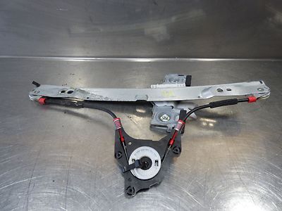 Ford Fiesta 1.4 TDCI (MK7) Fensterheber vorne links, ohne Motor 8A61A23201BL – Produktansicht 1