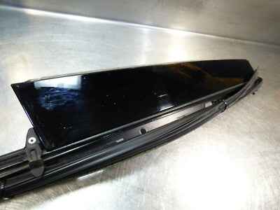 Porsche Panamera 970 Blende Abdeckung B-Säule Hinten Links 97053638102 – Produktansicht 2