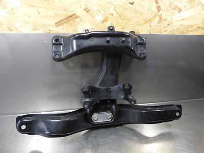 Subaru Impreza 2.0 RC Getriebehalter Getriebe Träger Lager 41022AA180 – Produktansicht 3