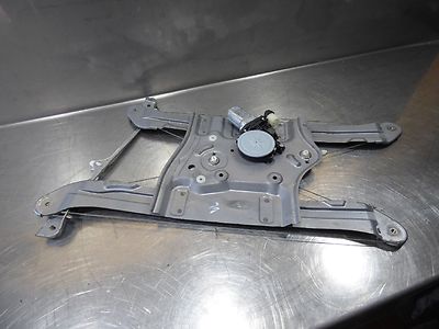 Mitsubishi Grandis 2.0 DI-D Fensterheber mit Motor vorne links MR989947 – Produktansicht 1