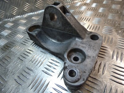 VW T5 2.5 TDI AXD BNZ Motorhalter _ 7H0199207B _ ORIGINAL gebraucht - Transporter – Produktansicht 1