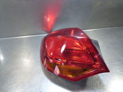 Opel Astra J 1.7 CDTI Rückleuchte links 13306459 – Produktansicht 1