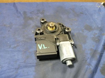Renault Megane III Bj.:2009 Fensterhebermotor vorne links 807310005R – Produktansicht 2