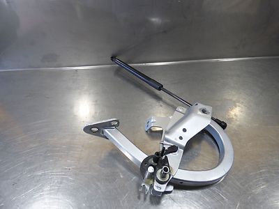Skoda Superb 1.9 TDI Kofferraumdeckelscharniere rechts 3T0827152 / 3T0 827 152 – Produktansicht 1