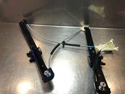 Audi A3 8V 8V1 Fensterheber Scheibe Heber Fenster Vorne Links VR 8V4837461 – Produktansicht 2