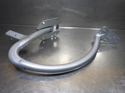 Audi A4 8K2 B8 Scharnier Klappenscharnier rechts 8K5827302AB ORIGINAL gebraucht - Heckklappe – Produktansicht 1