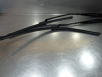 VW Passat 3G B8 original vorne Wischerarme Aero Twin Wischer 3G1955409 3G1955410 – Produktansicht 2