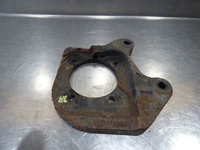 Opel Astra J 1.7 CDTi Halter Platte Bremsscheibe hinten rechts 12778854 – Produktansicht 1