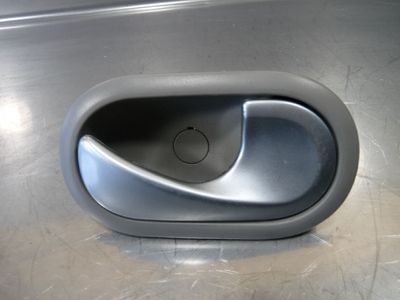 Renault Clio Bj.:2010 Türgriffe, innen hinten rechts 310580 ORIGINAL gebraucht - Initiale – Produktansicht 1